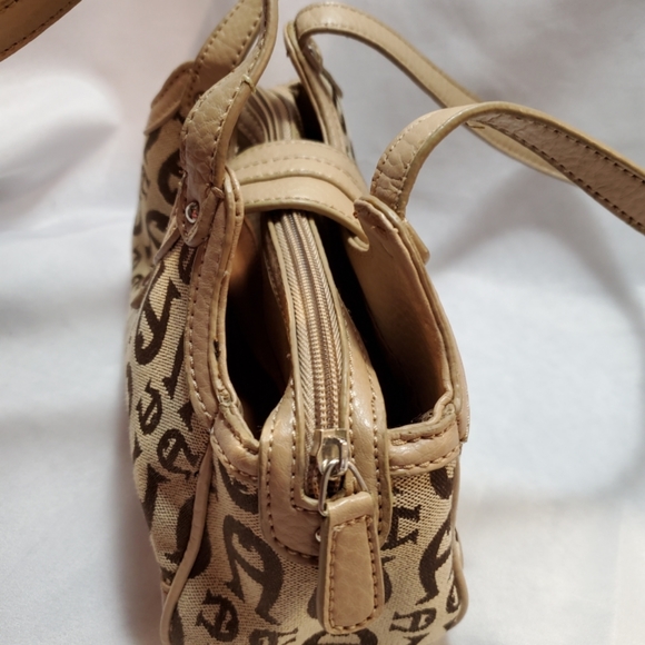 Vintage Etienne Aigner Small Handbag Satchel Purse - Picture 4 of 13